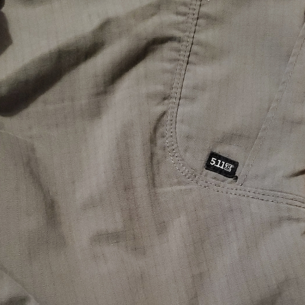 Womens 5.11 Gray Cargo Pants with Multiple Utility Pockets - Picture 10 of 13